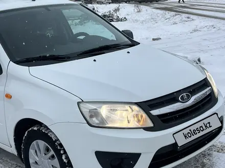 ВАЗ (Lada) Granta 2190 2015 года за 3 200 000 тг. в Актобе – фото 6