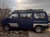 Volkswagen Transporter 1997 года за 5 500 000 тг. в Алматы – фото 3