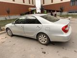 Toyota Camry 2002 годаүшін4 600 000 тг. в Алматы