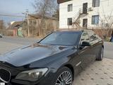 BMW 750 2010 года за 7 500 000 тг. в Алматы