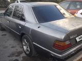 Mercedes-Benz E 200 1991 года за 750 000 тг. в Туркестан – фото 5