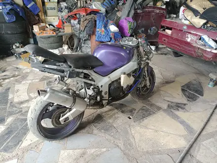 Kawasaki  ZX-9 Ninja 1999 года за 700 000 тг. в Астана