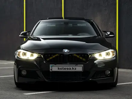 BMW 335 2014 года за 14 000 000 тг. в Алматы – фото 3