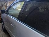 Toyota Ipsum 1997 годаүшін2 950 000 тг. в Усть-Каменогорск – фото 3