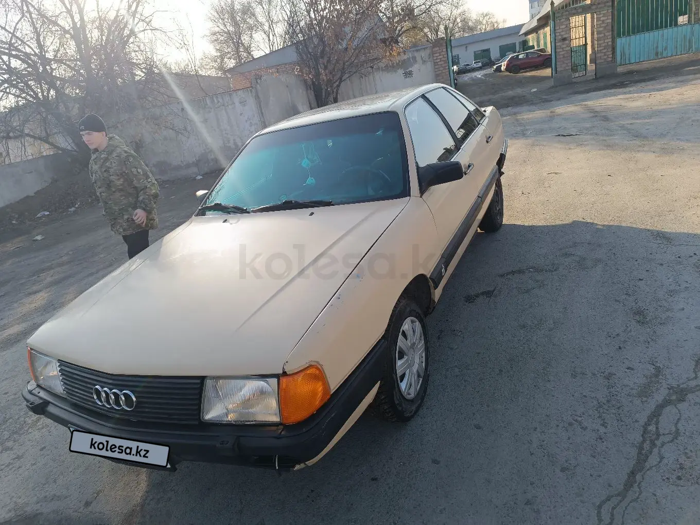 Audi 100, 1987