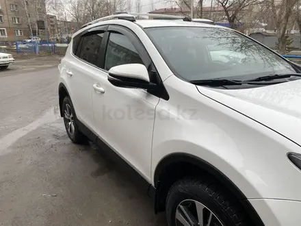 Toyota RAV4 2016 года за 11 350 000 тг. в Астана – фото 8