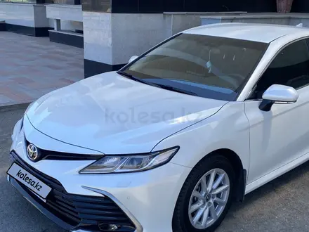 Toyota Camry 2021 года за 15 300 000 тг. в Талдыкорган