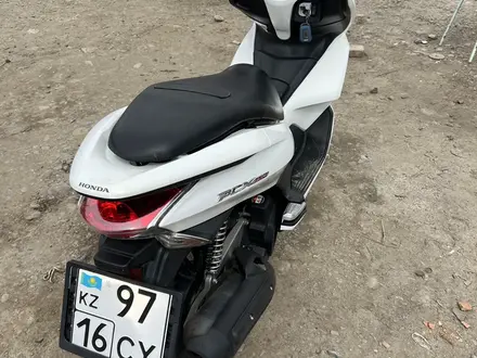 Honda  PCX-150 2014 года за 1 300 000 тг. в Усть-Каменогорск – фото 4