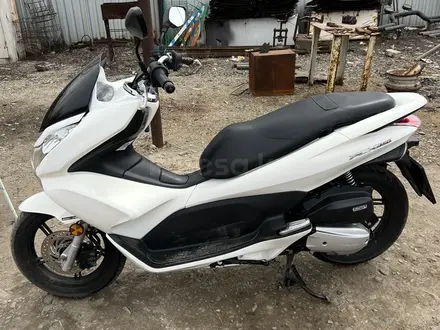 Honda  PCX-150 2014 года за 1 300 000 тг. в Усть-Каменогорск – фото 3