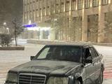 Mercedes-Benz E 200 1994 года за 1 000 000 тг. в Жезказган