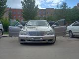 Mercedes-Benz C 240 2002 года за 3 200 000 тг. в Астана