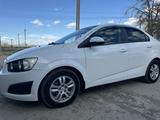 Chevrolet Aveo 2015 года за 3 600 000 тг. в Атырау – фото 2