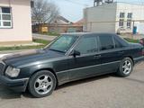 Mercedes-Benz E 220 1993 года за 2 550 000 тг. в Алматы – фото 4