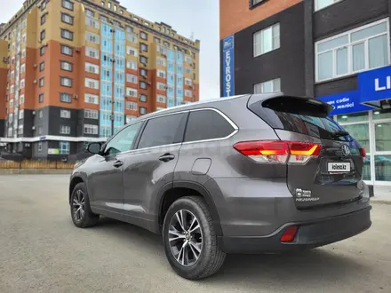 Toyota Highlander 2016 года за 10 900 000 тг. в Актобе – фото 5