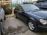 Mercedes-Benz C 320 2002 годаүшін2 300 000 тг. в Актау – фото 2