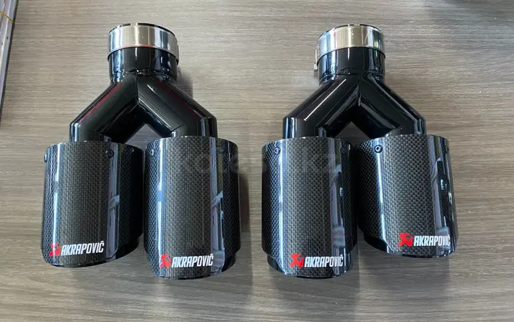 Насадки для выхлопа "Akrapovic" за 60 000 тг. в Астана