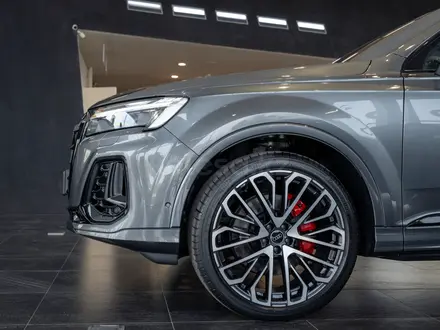 Audi Q7 55 TFSI 2024 года за 61 450 000 тг. в Алматы – фото 17