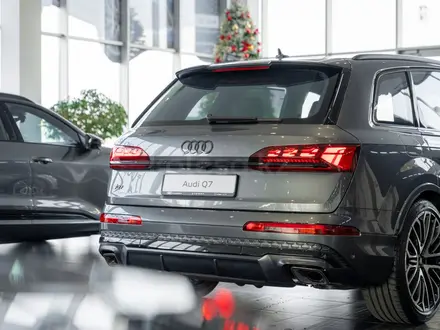 Audi Q7 55 TFSI 2024 года за 61 450 000 тг. в Алматы – фото 10