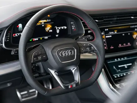 Audi Q7 55 TFSI 2024 года за 61 450 000 тг. в Алматы – фото 32