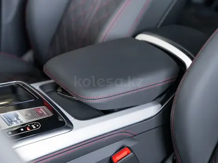 Audi Q7 55 TFSI 2024 года за 61 450 000 тг. в Алматы – фото 50
