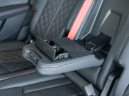 Audi Q7 55 TFSI 2024 года за 61 450 000 тг. в Алматы – фото 39