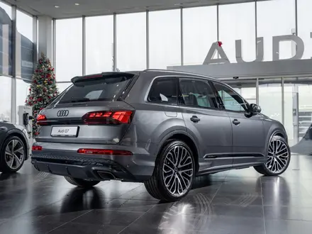 Audi Q7 55 TFSI 2024 года за 61 450 000 тг. в Алматы – фото 6