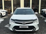 Toyota Camry 2017 годаүшін10 000 000 тг. в Шымкент – фото 2