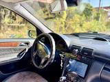 Mercedes-Benz C 200 2002 года за 3 000 000 тг. в Караганда – фото 5