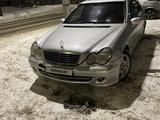 Mercedes-Benz C 180 2001 годаfor3 000 000 тг. в Экибастуз – фото 5