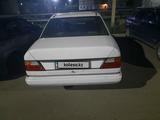 Mercedes-Benz E 200 1989 года за 700 000 тг. в Атырау – фото 5