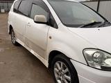 Toyota Ipsum 2002 года за 4 000 000 тг. в Актобе – фото 2