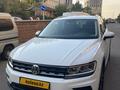 Volkswagen Tiguan 2018 годаүшін10 500 000 тг. в Алматы