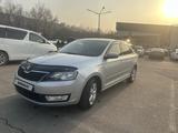 Skoda Rapid 2014 года за 3 700 000 тг. в Алматы – фото 3
