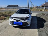 Toyota Camry 2020 года за 18 500 000 тг. в Актау