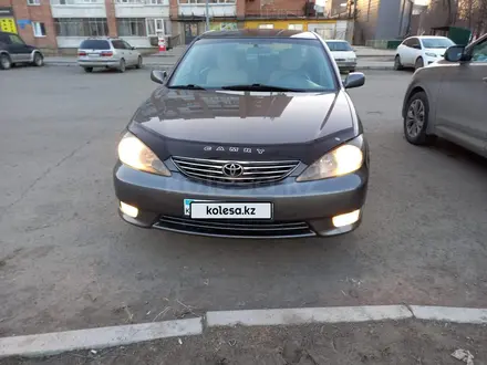 Toyota Camry 2005 года за 5 500 000 тг. в Урджар – фото 2