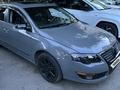 Volkswagen Passat 2005 года за 3 500 000 тг. в Алматы – фото 4