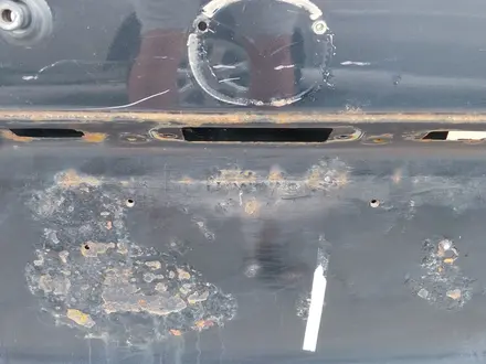 Крышка багажника (5 дверь для Mazda MPV LW5W) за 7 000 тг. в Тараз – фото 6