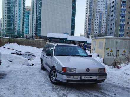 Volkswagen Passat 1991 года за 1 600 000 тг. в Астана – фото 11