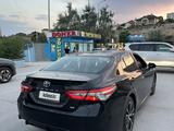 Toyota Camry 2018 года за 7 000 000 тг. в Актау – фото 3
