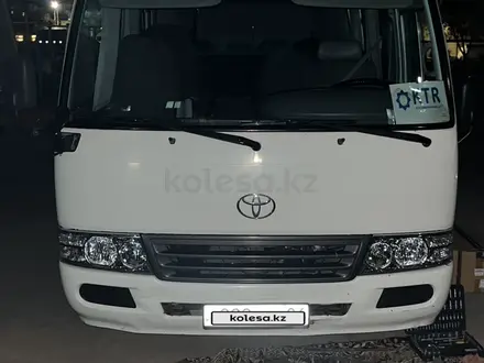 Toyota  Coaster 2010 года за 12 000 000 тг. в Атырау – фото 3