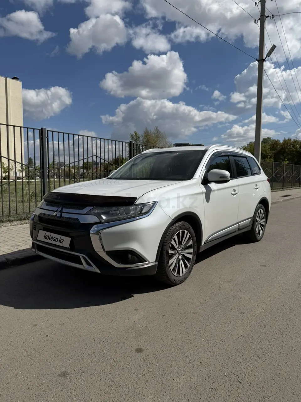 Mitsubishi Outlander, 2019