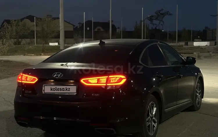 Hyundai Aslan 2014 года за 8 800 000 тг. в Караганда
