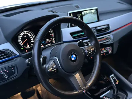 BMW X1 2018 года за 15 900 000 тг. в Алматы – фото 14