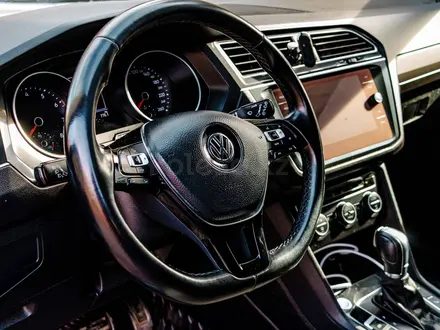 Volkswagen Tiguan 2019 года за 13 000 000 тг. в Уральск – фото 19
