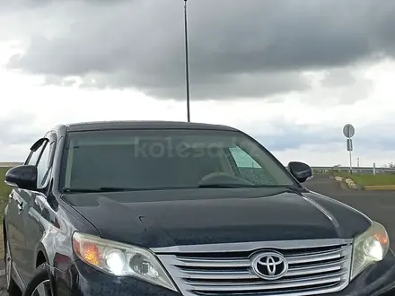 Toyota Avalon 2011 года за 9 200 000 тг. в Атырау