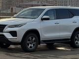Toyota Fortuner 2022 года за 18 500 000 тг. в Актобе – фото 3