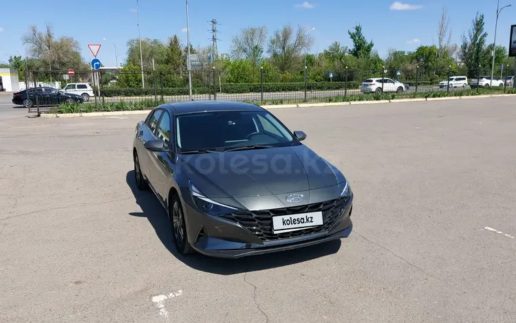 Hyundai Elantra 2022 годаүшін9 900 000 тг. в Уральск