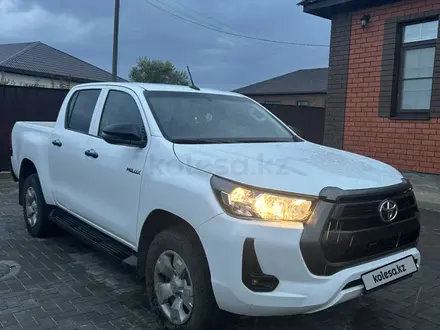 Toyota Hilux 2020 года за 16 800 000 тг. в Актобе – фото 2