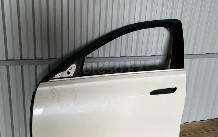 Передняя дверь на Мерседес W223 S class 223 за 1 000 тг. в Алматы