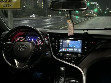 Toyota Camry 2019 года за 13 500 000 тг. в Шымкент – фото 10